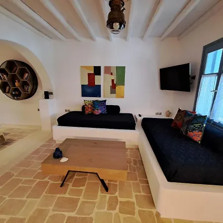 Kalypso Pool At Holiday home Ornos (Mykonos)