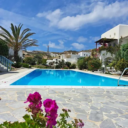 Kalypso Pool At Vakantiehuis