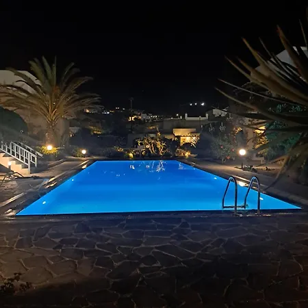 Kalypso Pool At Semesterbostad *